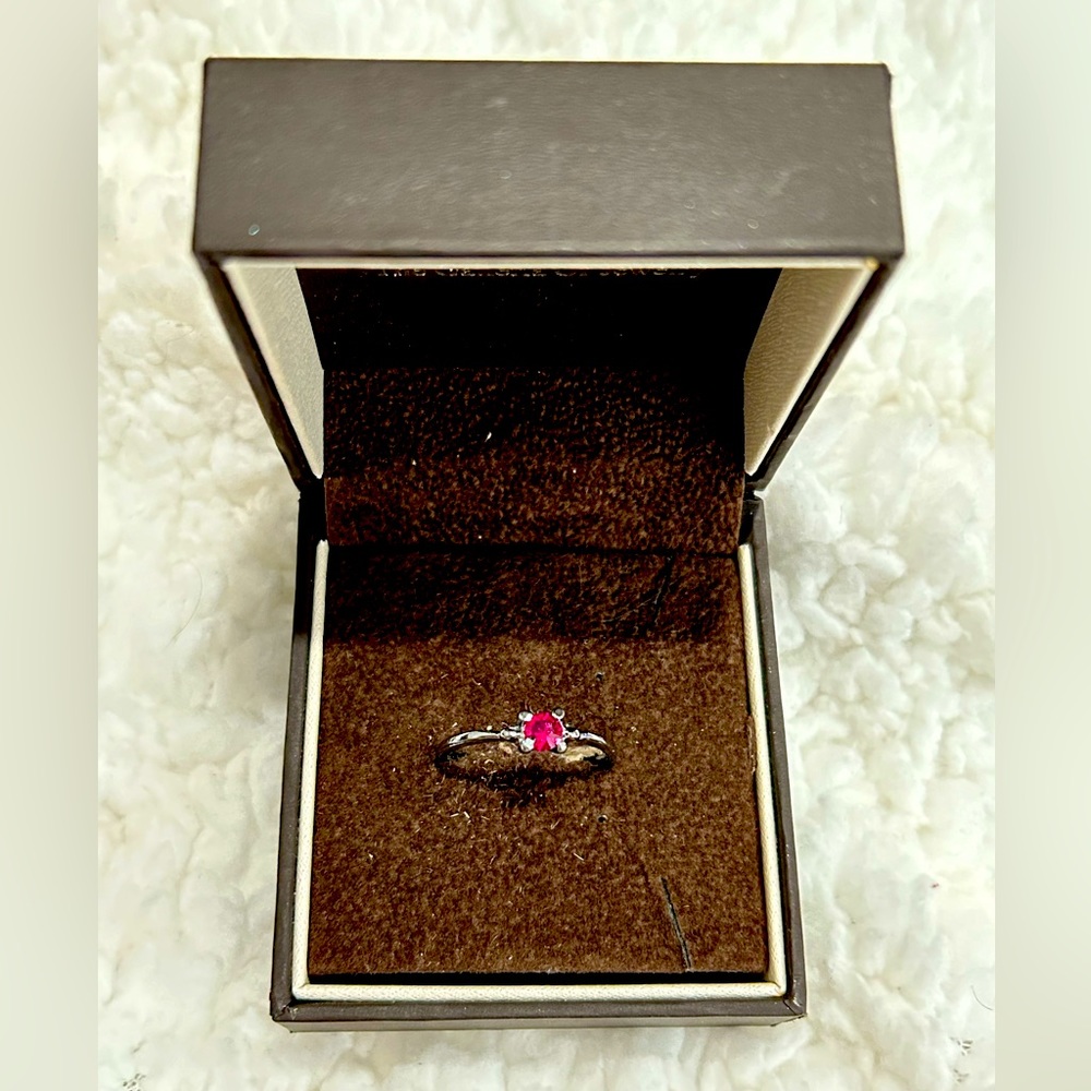 Hot Pink Magenta Gem Ring